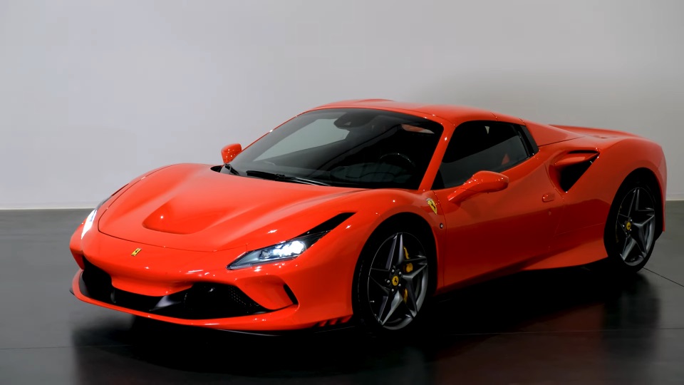 2022 Ferrari F8 Specs & Review