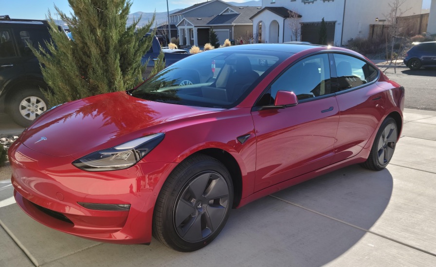 2022 Tesla Model 3 Specs & Review