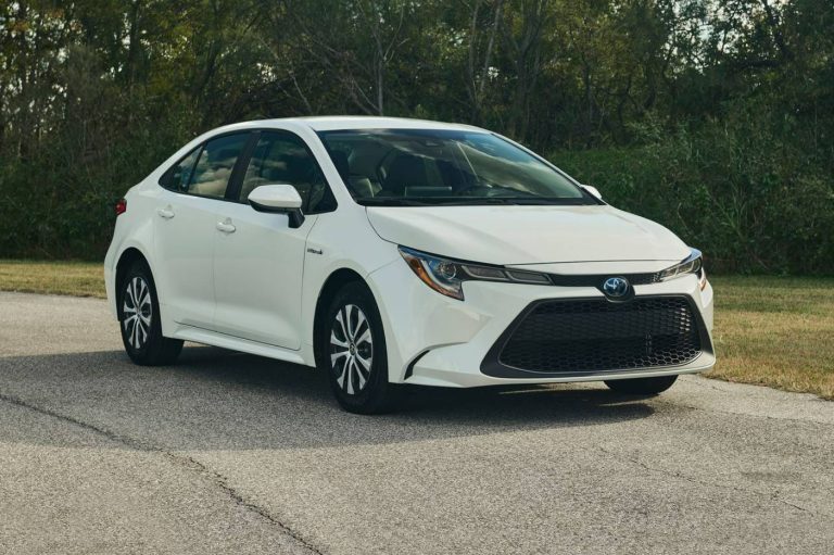 Toyota Corolla hybrid 2022 Specs & Review