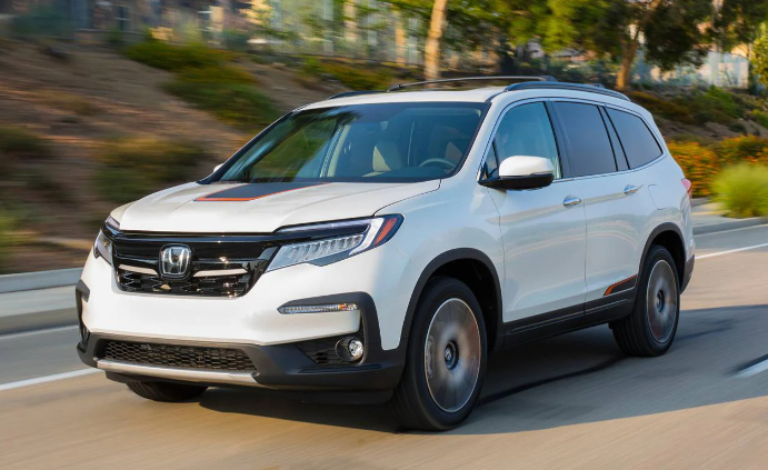 2022 Honda Pilot MPG, Specs & Review