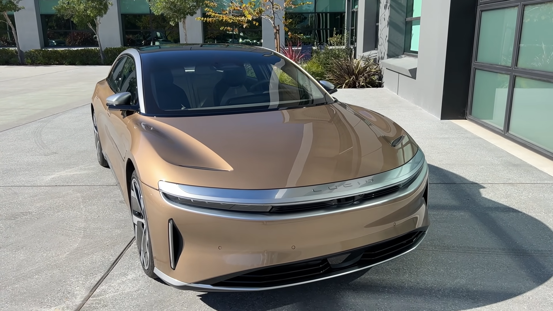 2022 Lucid Air Specs