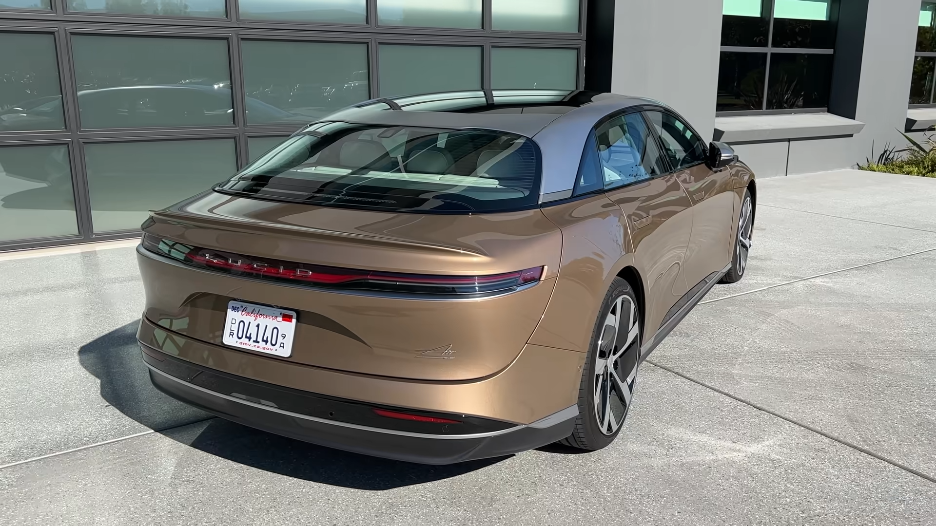 2022 Lucid Air Specs