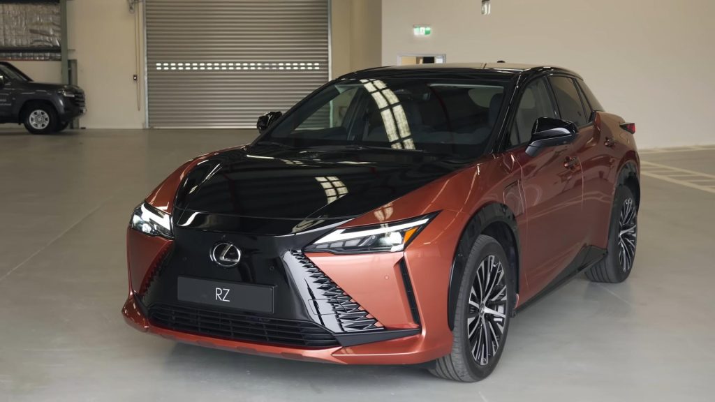 2023 Lexus RZ