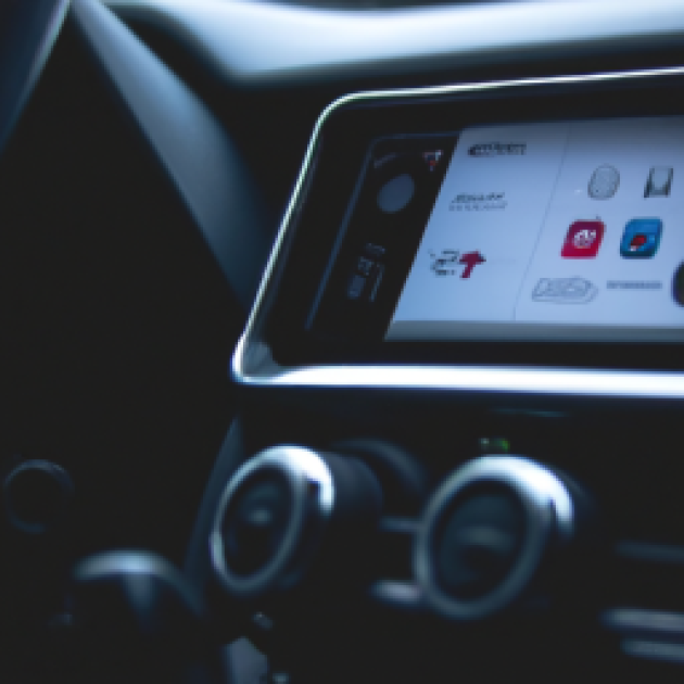 What is Apple CarPlay and How Does It Work?